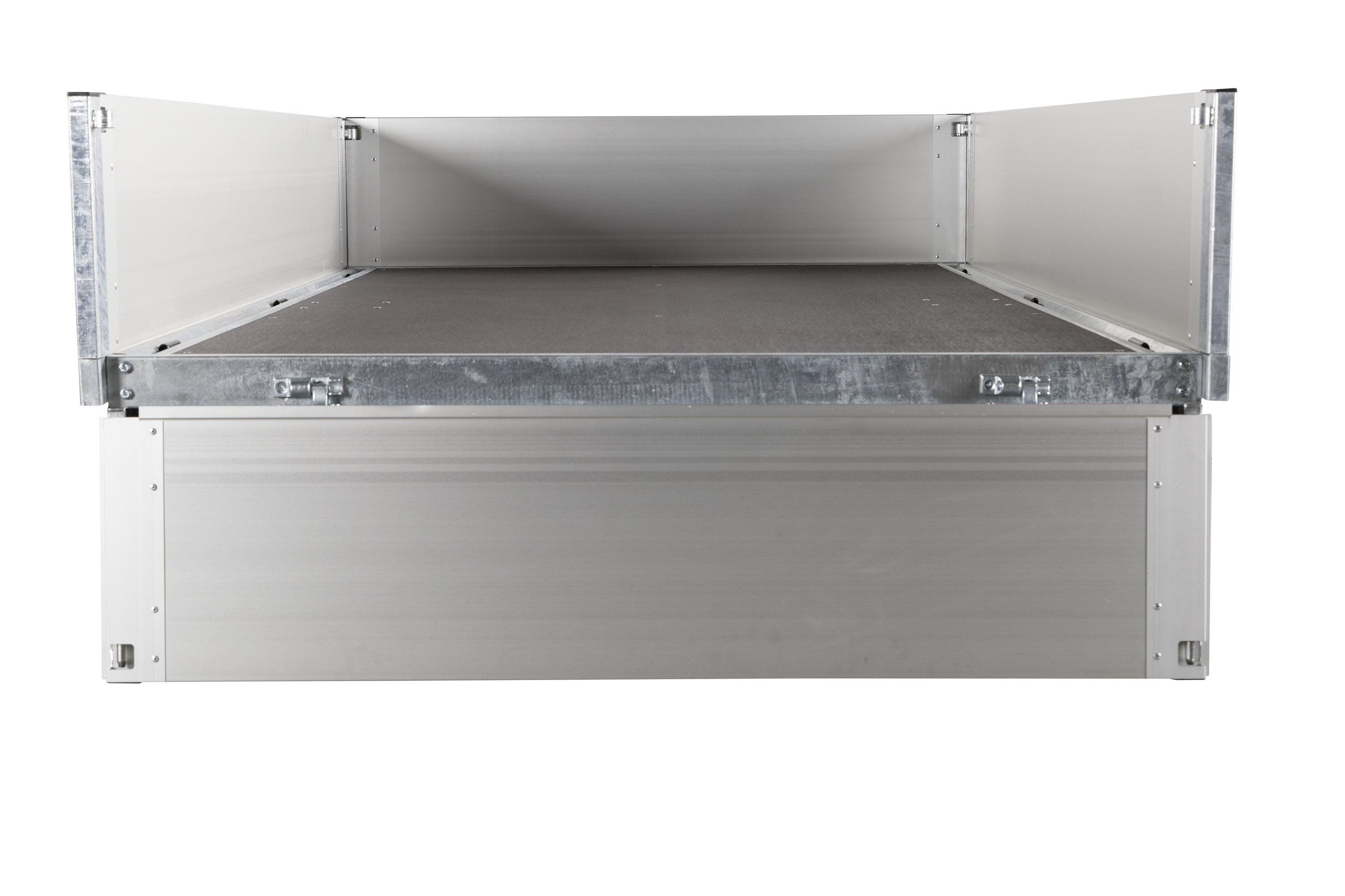Variant 715 P2 Trailer | Aluminium | Ladmål 254 x 144 x 35 cm | 750 kg