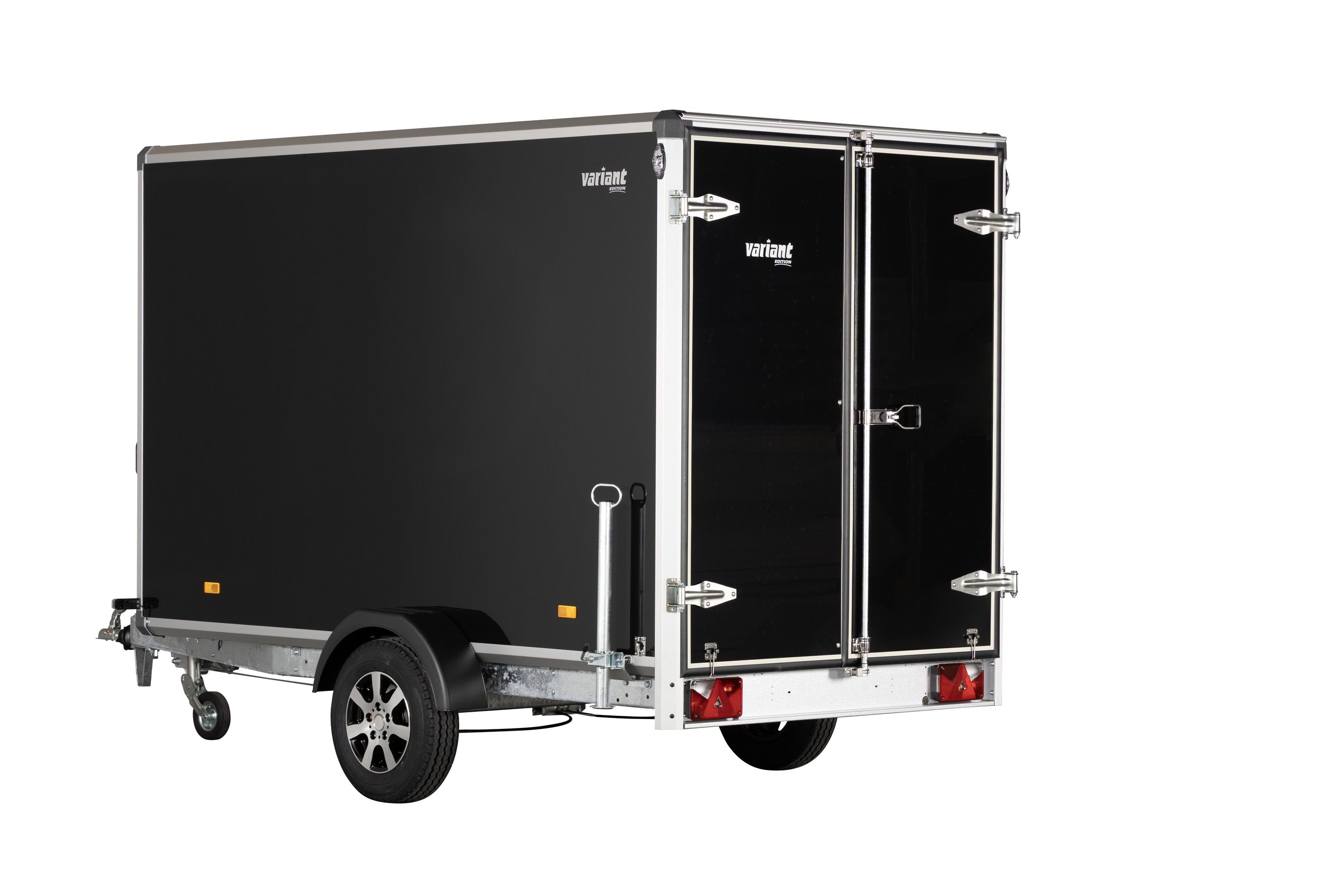 1317 C3 Edition | Træ (finer) | Ladmål 302 x 168 x 188 cm | 1350 kg