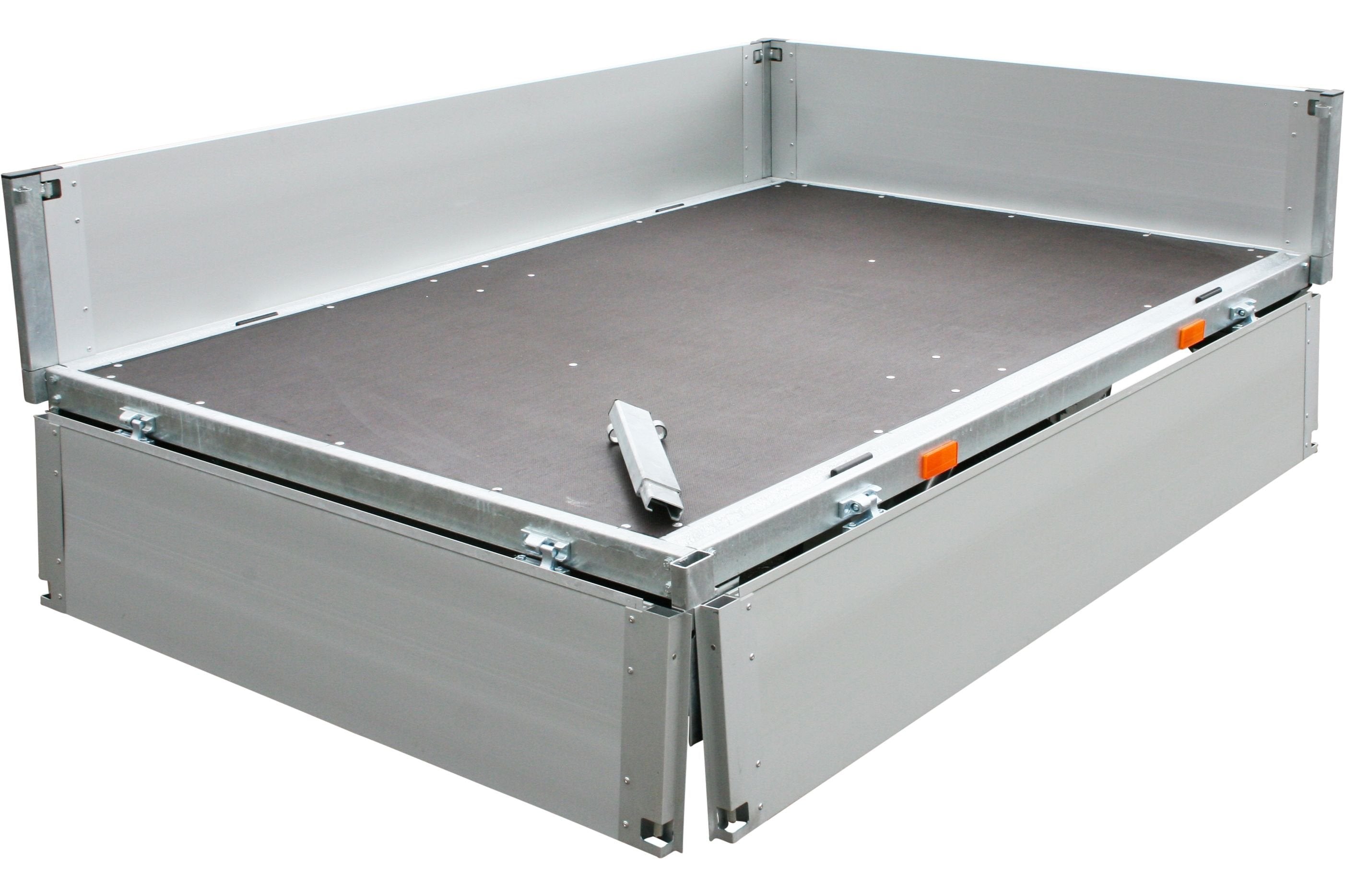 13P115 | Aluminium | Ladmål 210 x 144 x 35 cm | 1350 kg