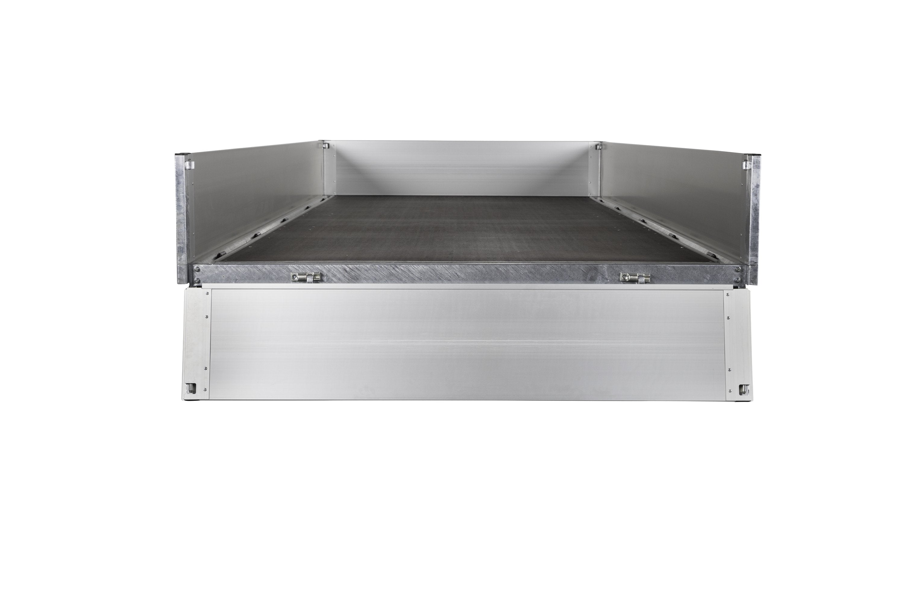 Variant 2018 P4 Trailer | Aluminium | Ladmål 415 x 175 x 35 cm | 2000 kg