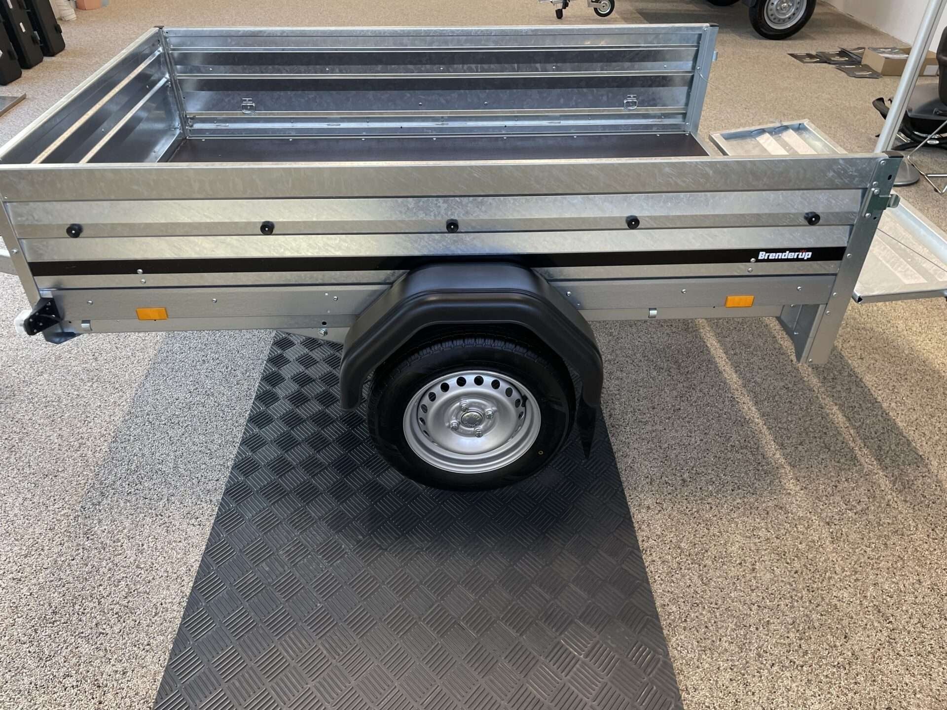Brenderup 2205 WESUB | 500/750 kg