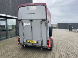 Brenderup Hestetrailer - Royal Exclusiv m/Sadelskab