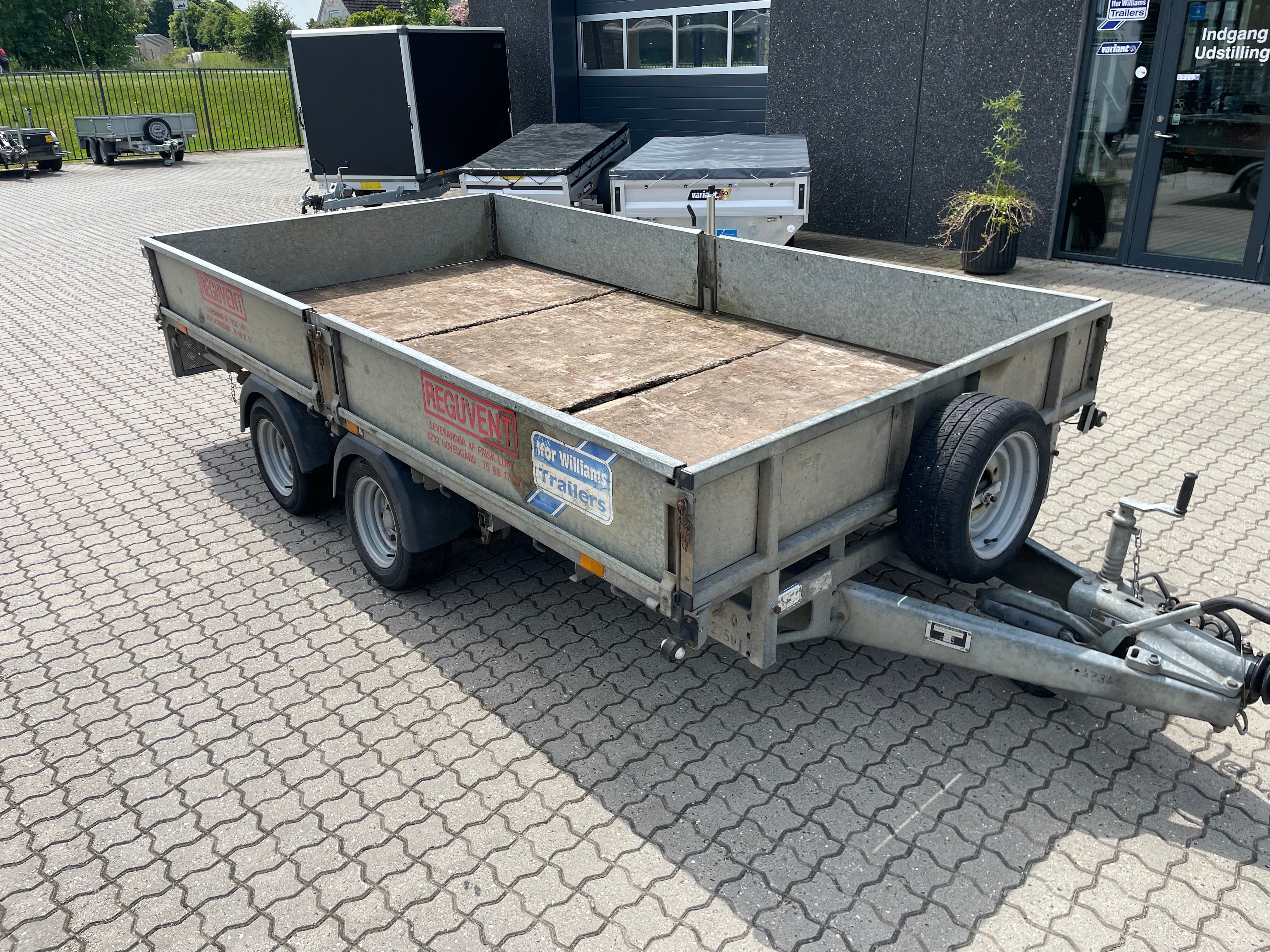 IFOR WILLIAMS LM 126