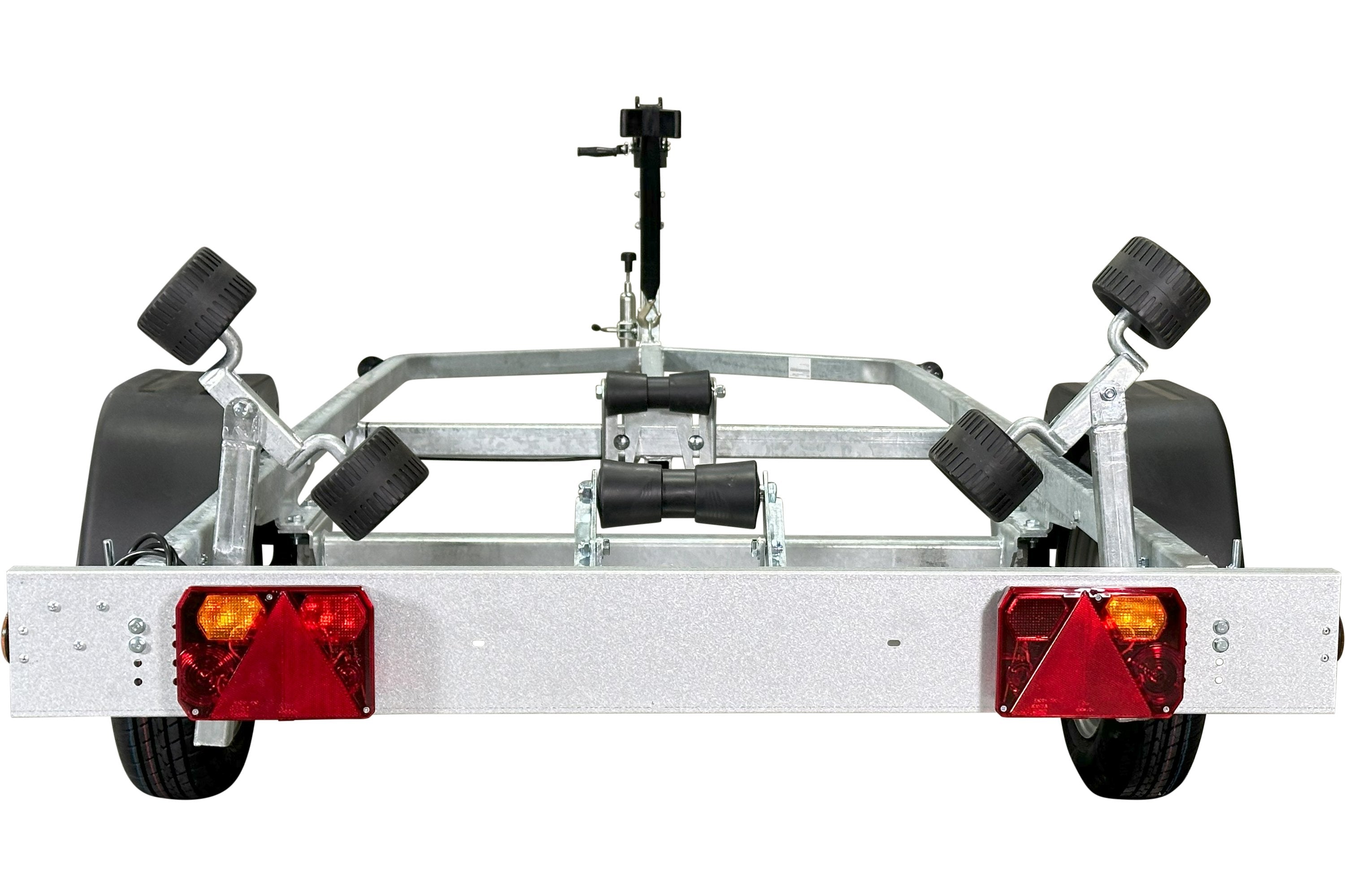 Variant OCEAN 750 Bådtrailer | Ladmål 59 x 156 x 126 cm | 1 aksler, 13" hjul | 750 kg
