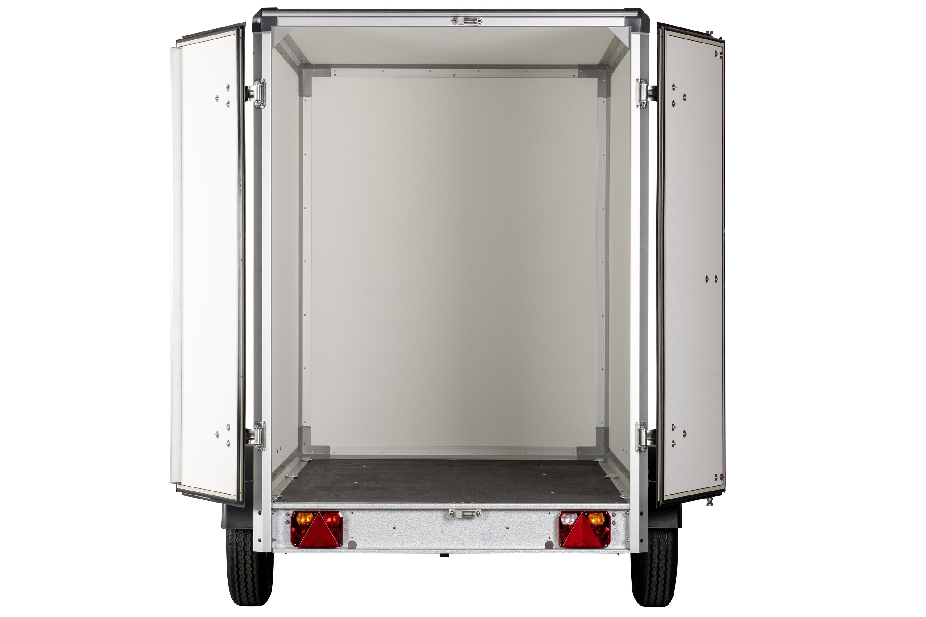 1315 HT | Træ (finer) | Ladmål 258 x 148 x 187 cm | 1350 kg