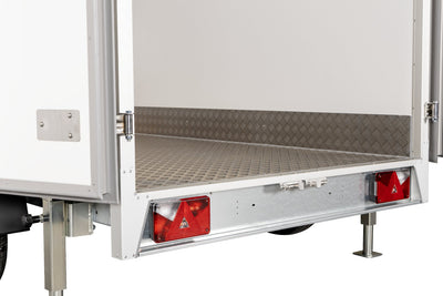 Variant 2517 K3 Classic | Aluminium | Ladmål 295 x 158 x 190 cm | 2500 kg