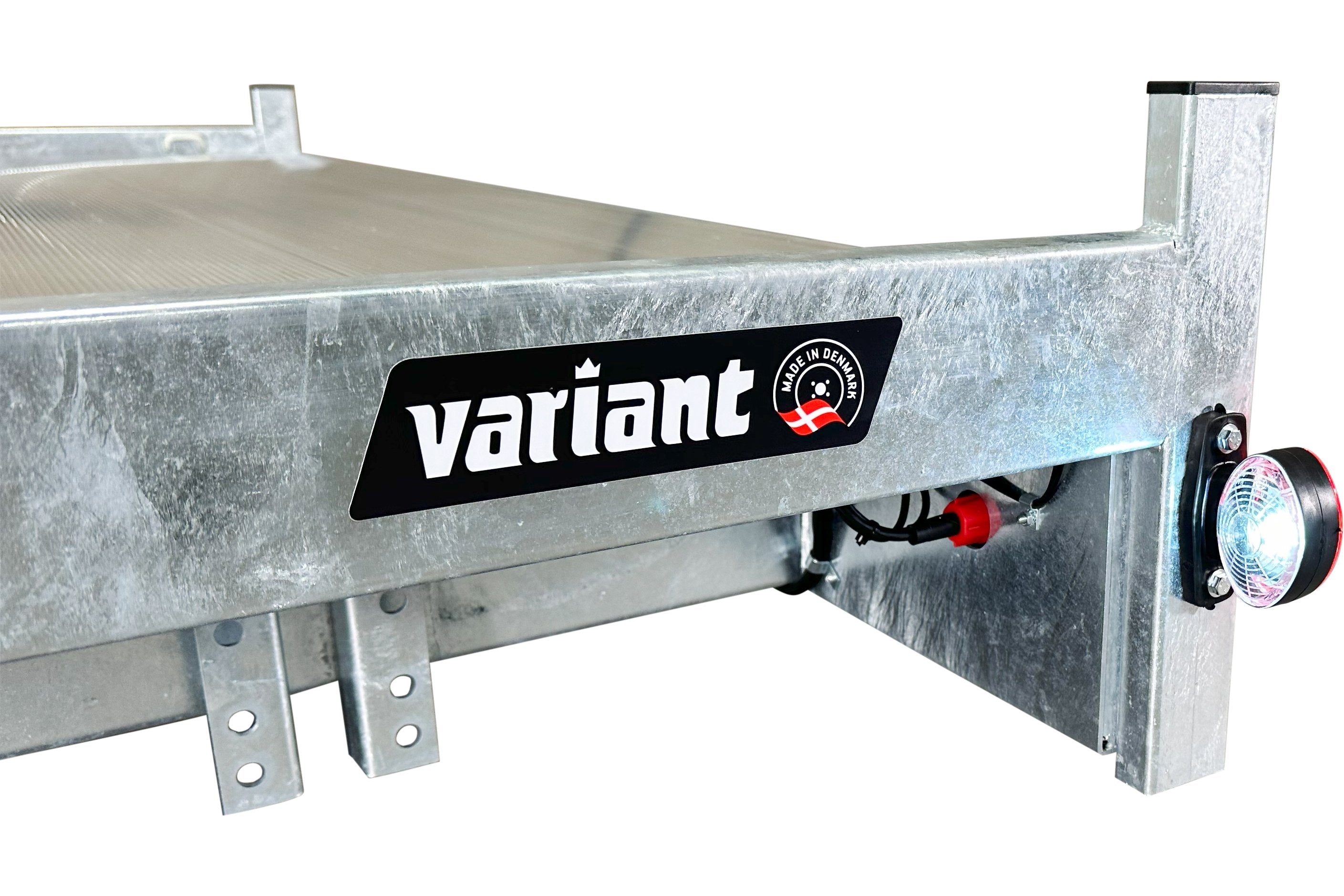 Variant 3521 L4 Ladtrailer | Aluminium | Ladmål 420 x 204 x 4 cm | 3500 kg