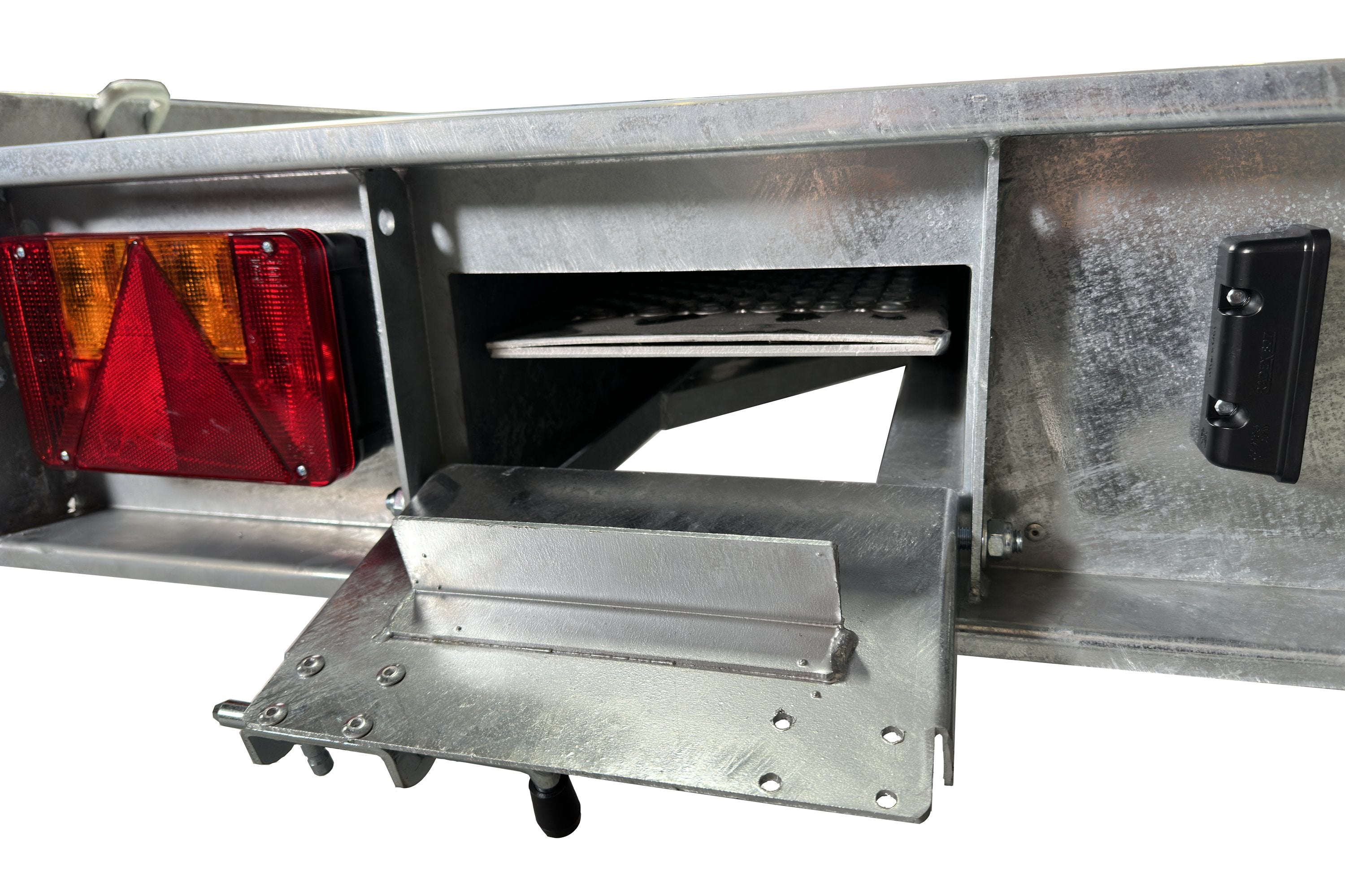 Variant 3521 L4 Ladtrailer | Aluminium | Ladmål 420 x 204 x 4 cm | 3500 kg