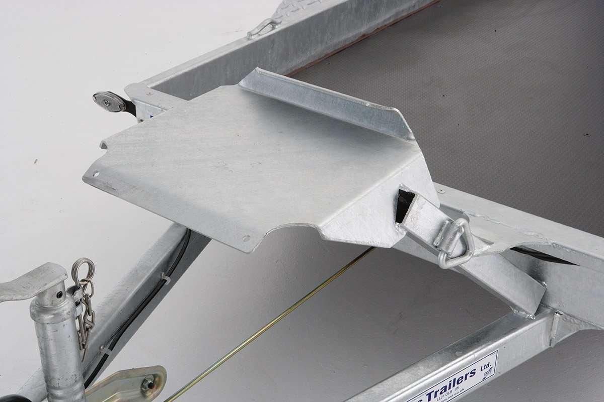 Ifor Williams GH94BT Maskintrailer | Ladmål 279 x 131 x 23 cm | 2700 kg