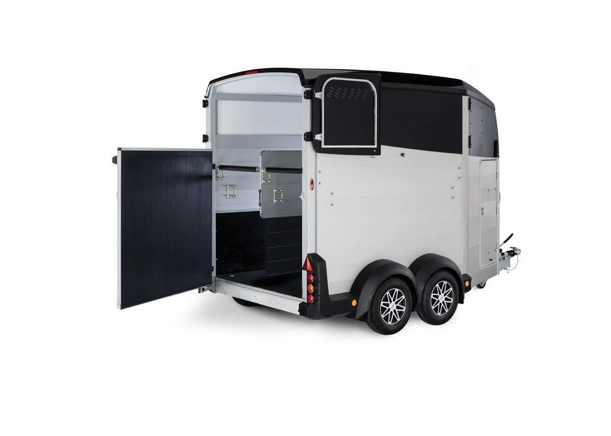 Ifor Williams HBX403 Hestetrailer | Ladmål 319 x 130 x 226 cm | 1600 kg