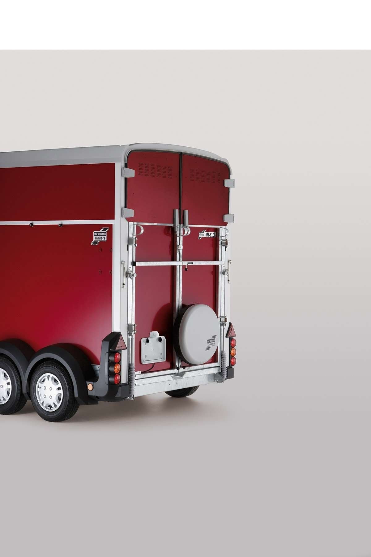 Ifor Williams HB511 Basic Hestetrailer | Ladmål 352 x 179 x 226 cm | 2700 kg