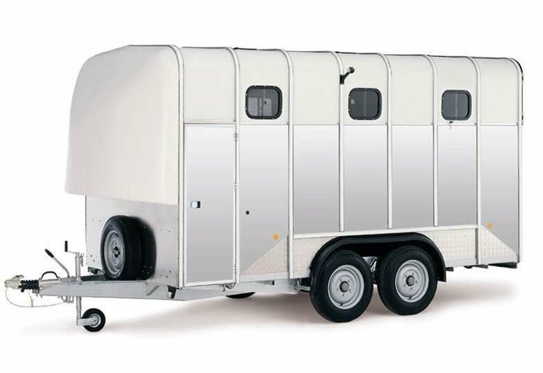Ifor Williams HB610 Hestetrailer | Ladmål 425 x 207 x 230 cm | 3500 kg